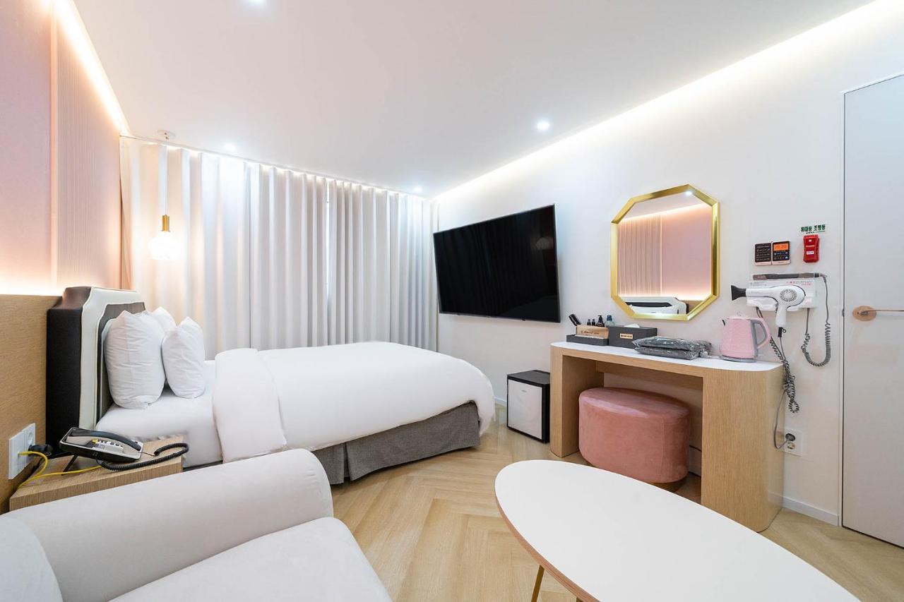 Browndot Hotel Namchuncheon Exterior photo